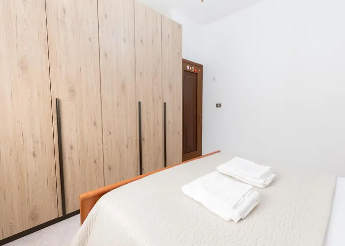 Ad House 1 Appartamento *